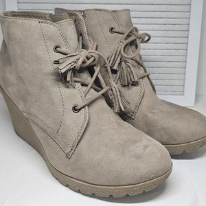 MIA: Nude Taupe Suede Wedge Ankle Boots/Booties ❤️